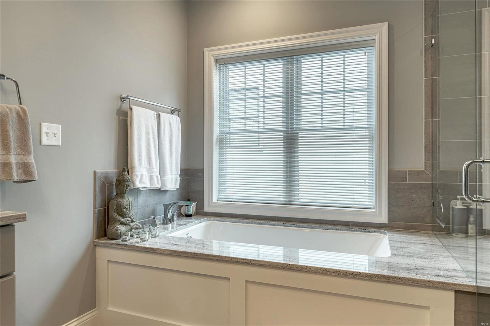 West Jackson Park - Residential