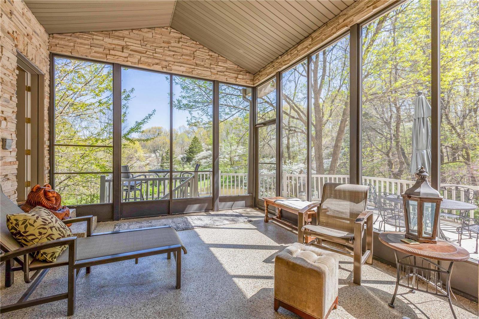 Deer Pointe Estates - Residential