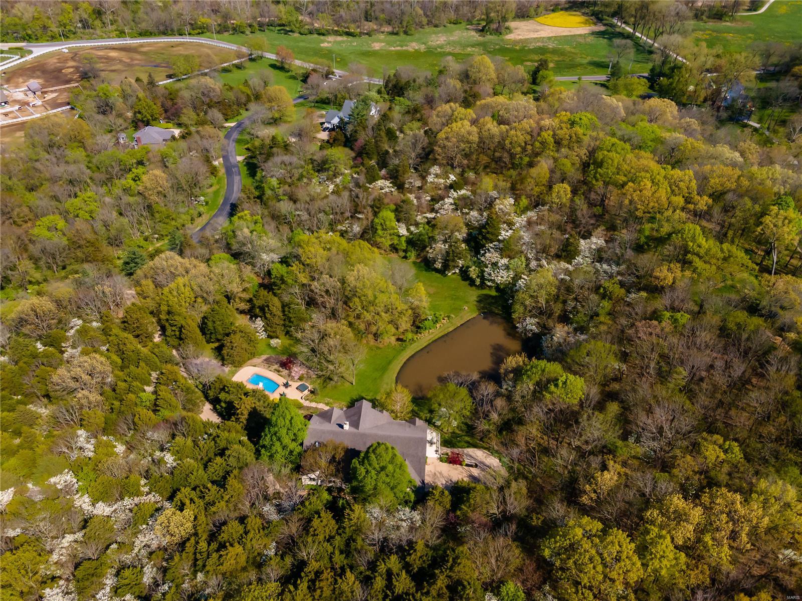 Deer Pointe Estates - Residential