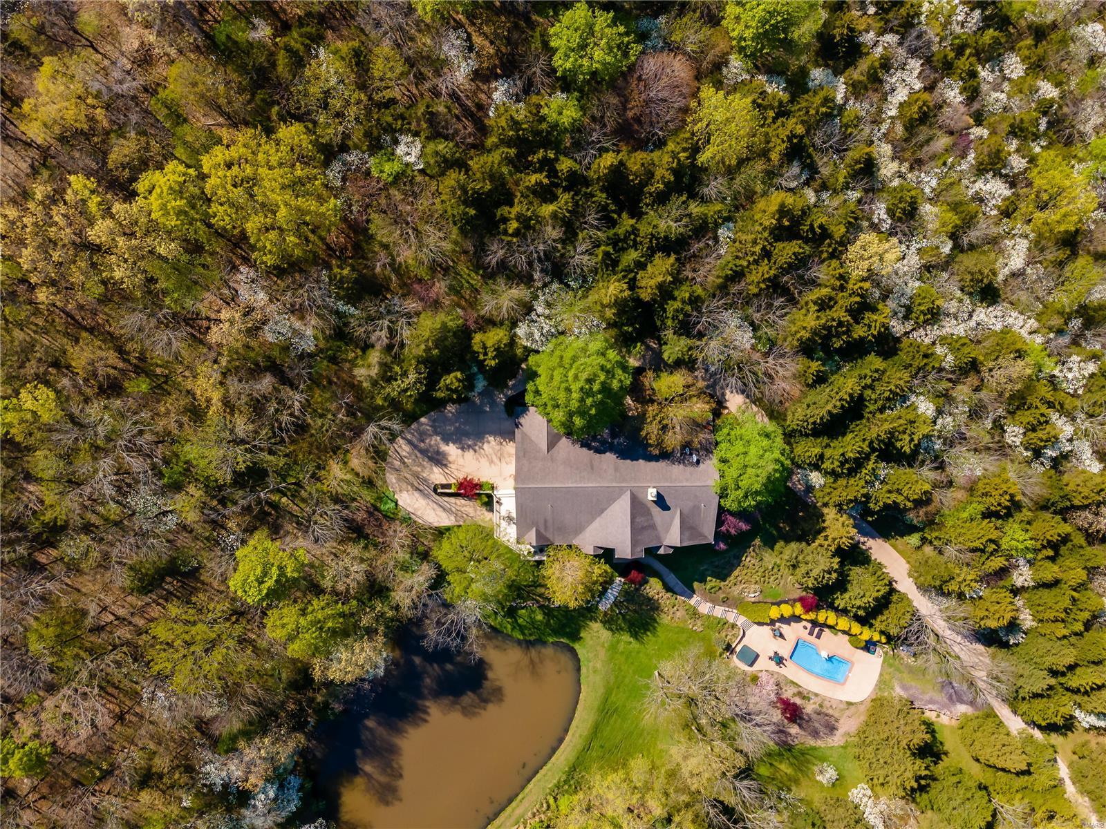 Deer Pointe Estates - Residential