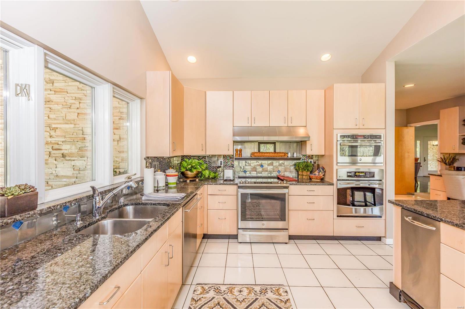 Deer Pointe Estates - Residential