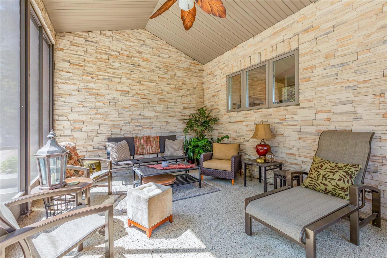 Deer Pointe Estates - Residential