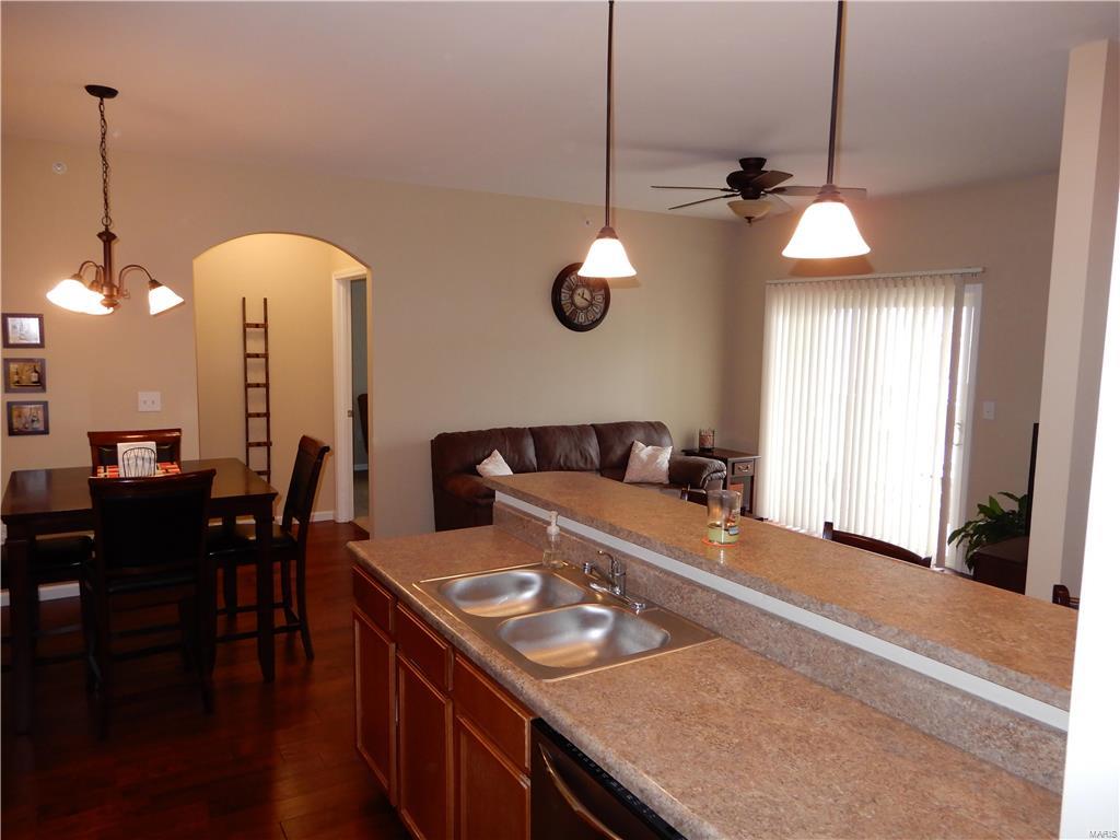 Bridgewater Cove A Condo 7th - Residential