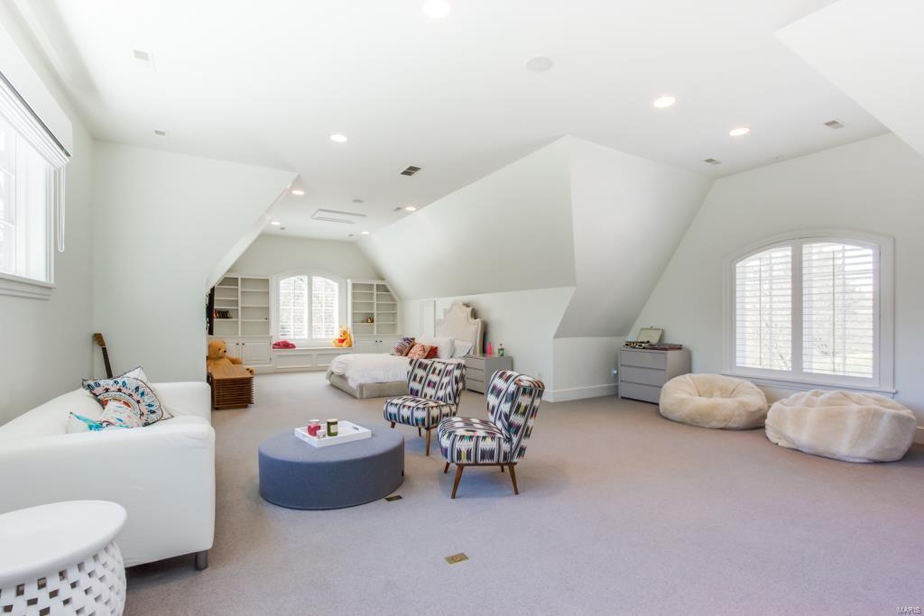 Oakleigh - Residential