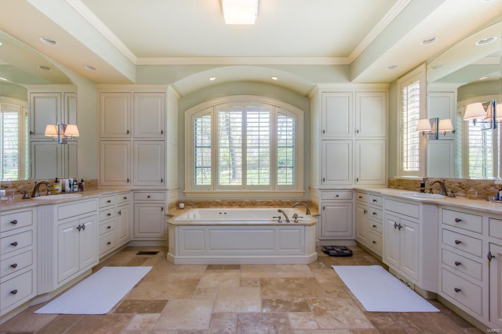 Oakleigh - Residential