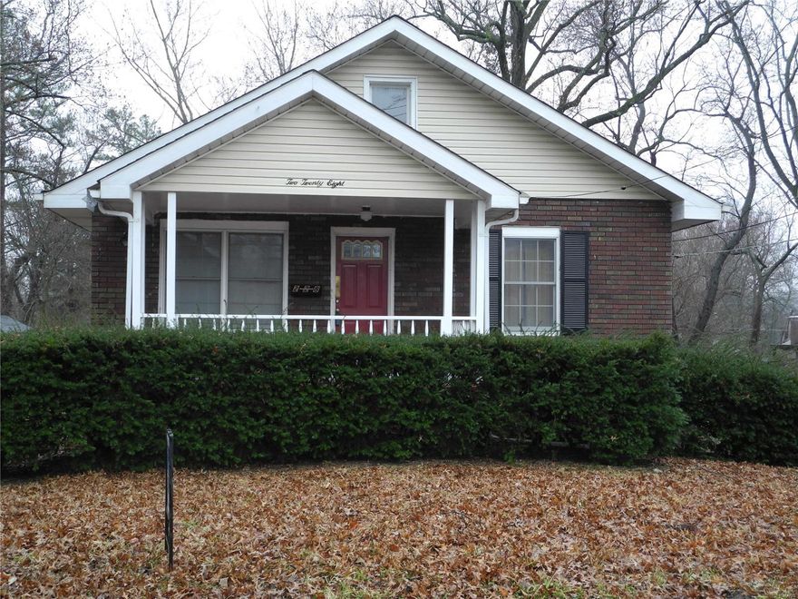 NOTICE TO ALL PROSPECTIVE BUYERS ON THIS DATE 2/25/2020 - 4:20 PM THAT SELLER IS ACCEPTING ALL BEST AND FINAL OFFERS SUBMITTED PRIOR TO DEADLINE DATE OF 5:00 PM FEB. 26, 2020.
 

OVERSIZED TWO (2) CAR DETACHED GARAGE and oh yes, a house goes with it with Potential - Potential - Potential!  A fixer-upper in a very nice neighborhood. Near shopping, central business district, schools, churches. Unfinished attic or Upper level possible for large dormitory/bedroom/den/office;family room - YOU GET THE IDEA! Grab this one fast!!