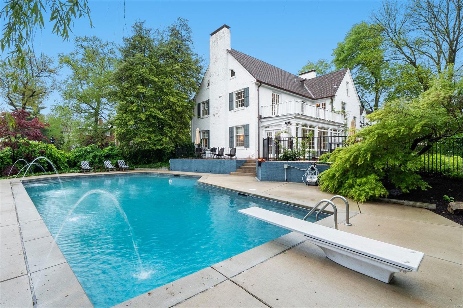 Lake Forest - Residential