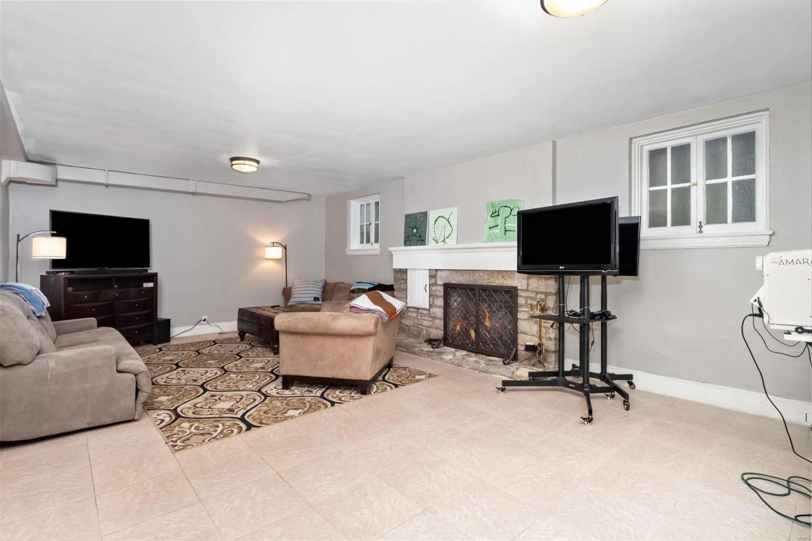 Lake Forest - Residential