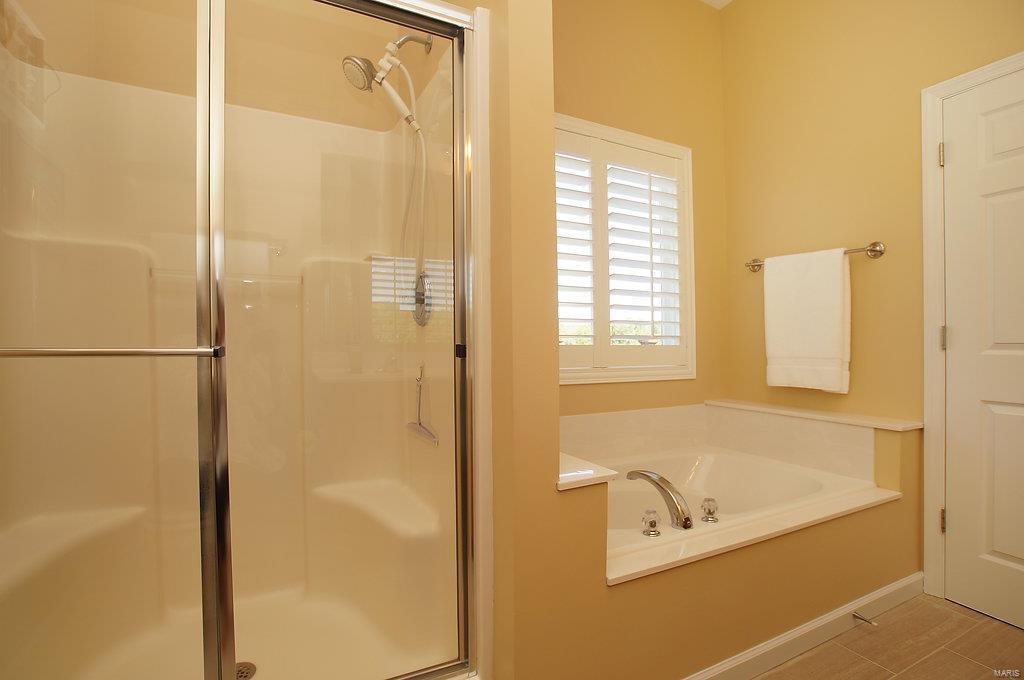 Vlgs At Waldon Pond #5 - Residential