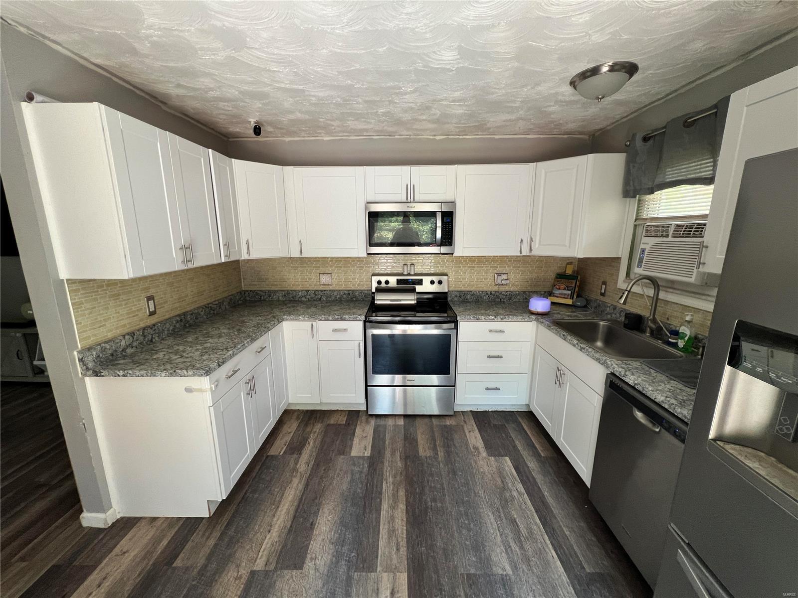 Paradise Rdg - Residential