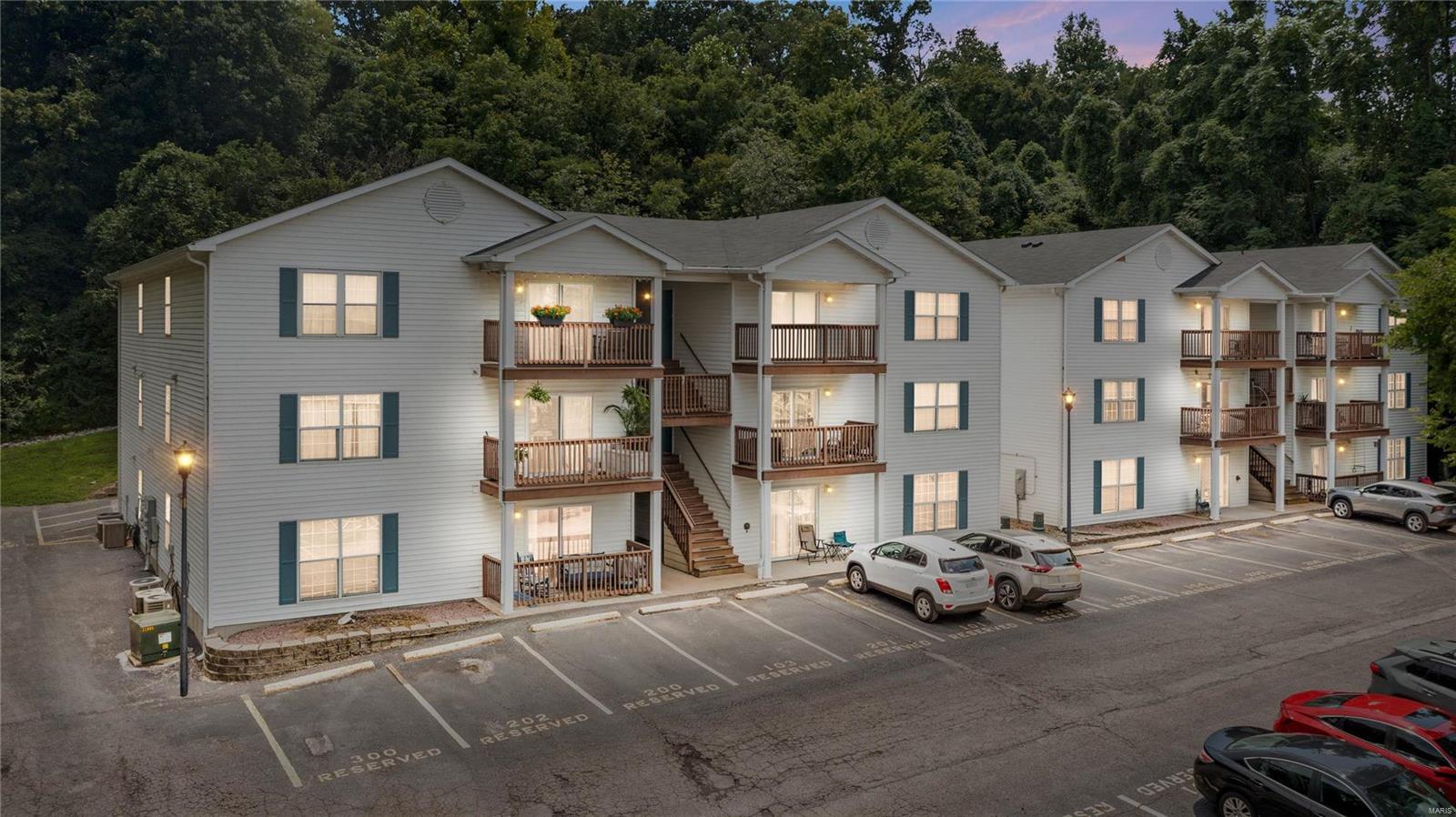 Eagle Rock Condo - Residential