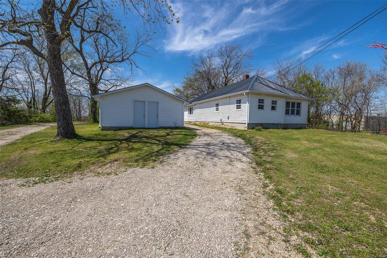 Lebanon Acreage - Residential