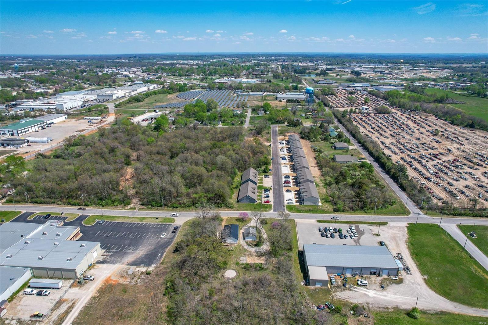 Lebanon Acreage - Residential
