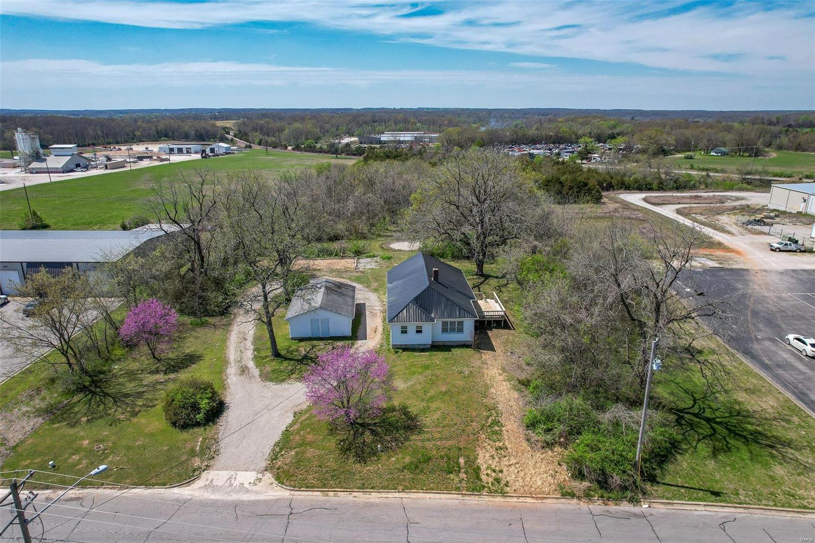 Lebanon Acreage - Residential