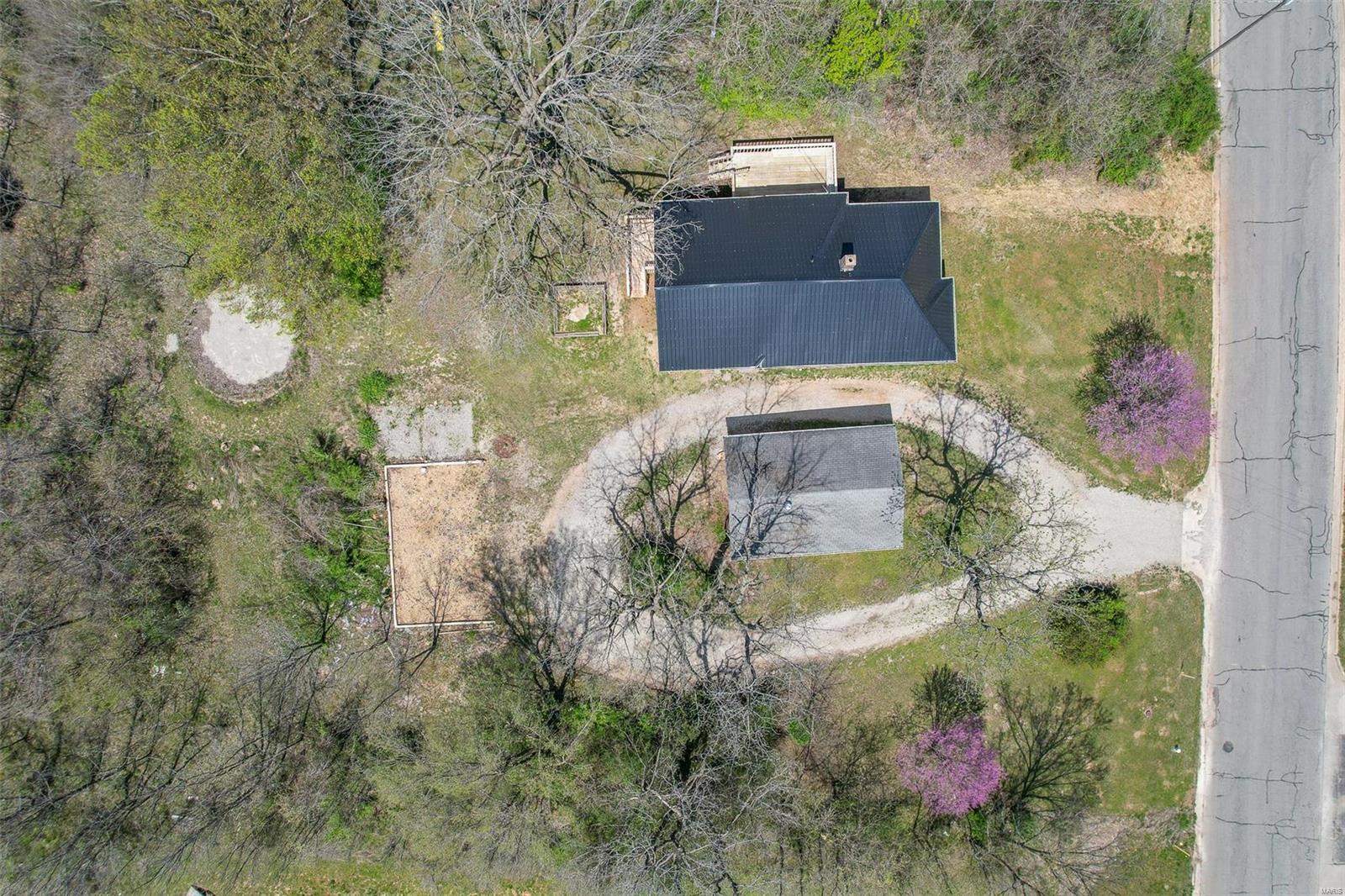 Lebanon Acreage - Residential