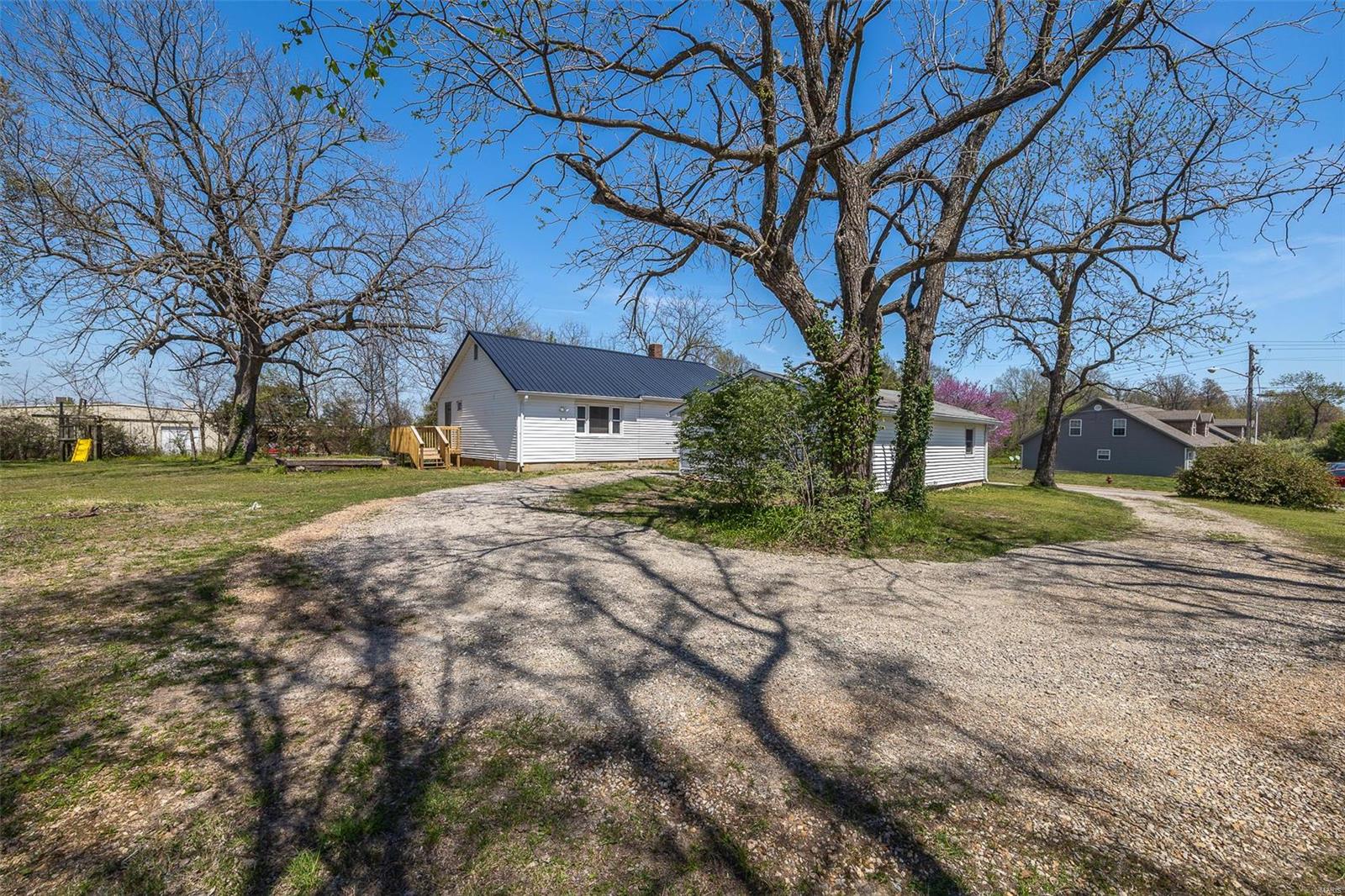 Lebanon Acreage - Residential