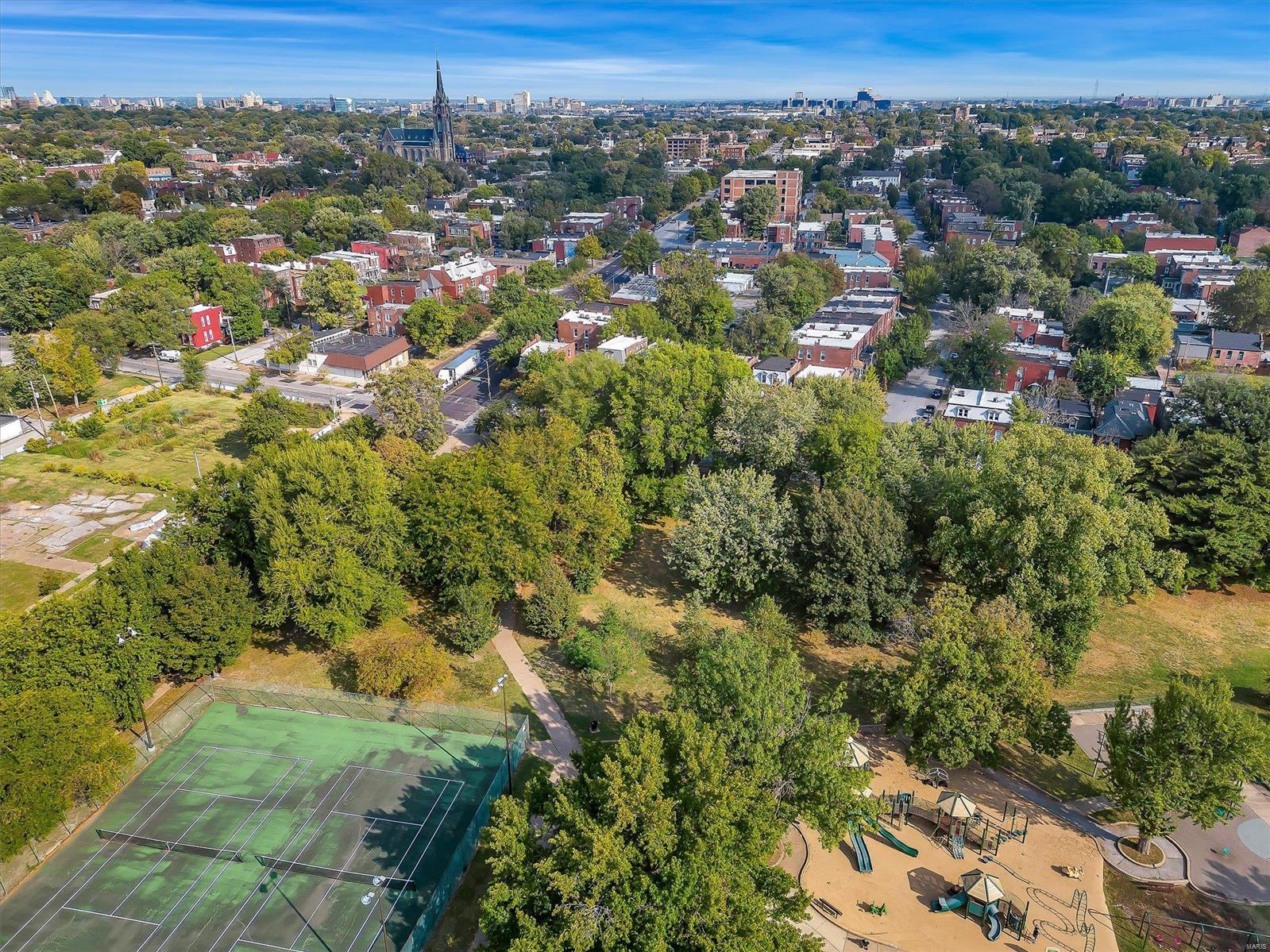Arsenal Townhouses/Benton Park - Residential