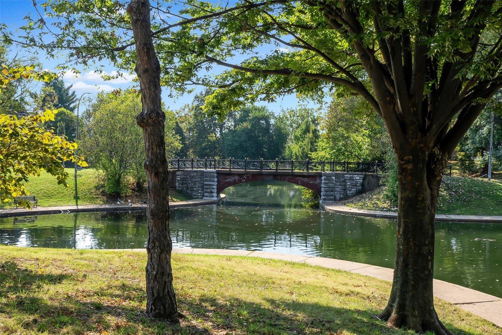 Arsenal Townhouses/Benton Park - Residential