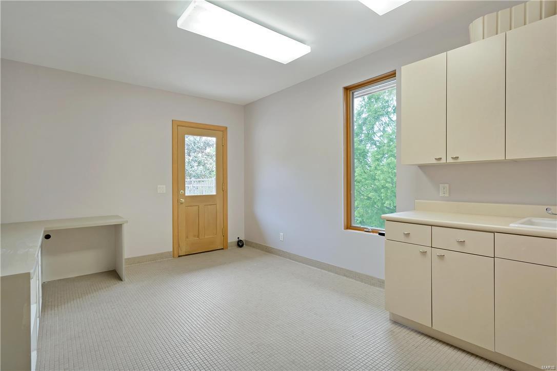 Wildhorse Spring Farm - Residential