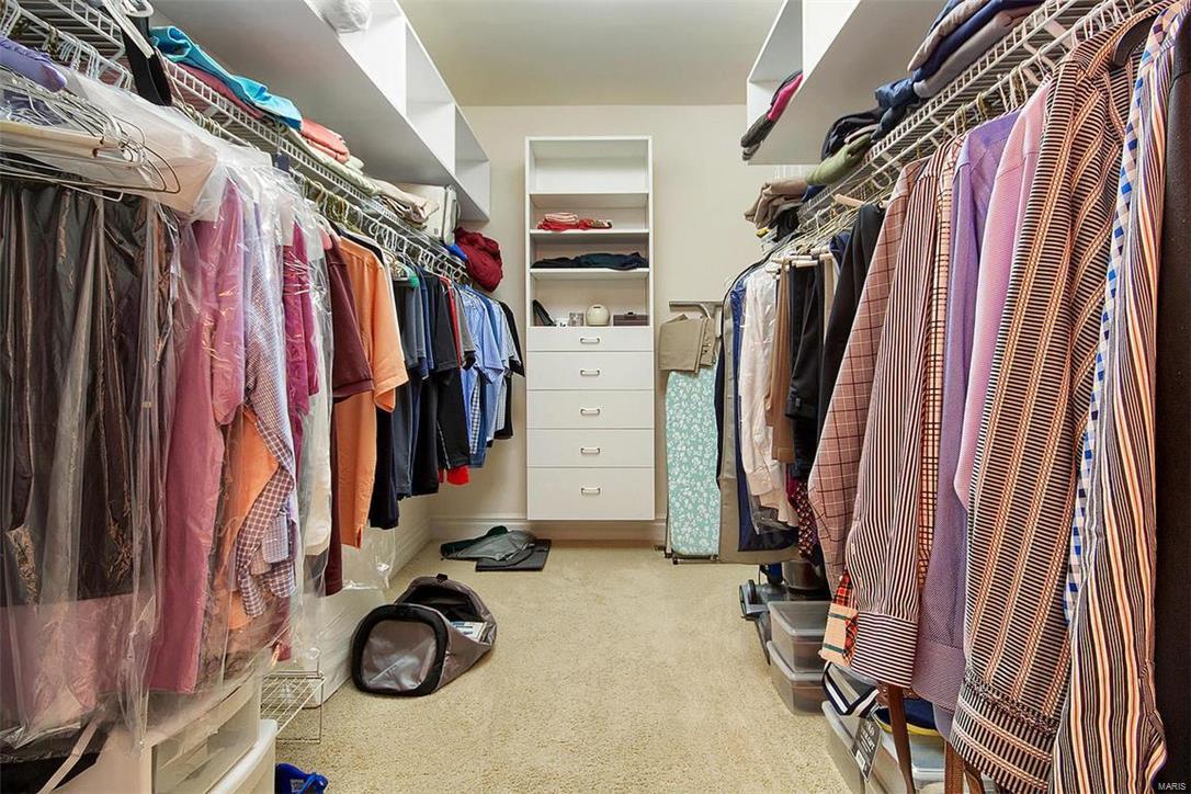 Villas At Meadowbrook - Residential