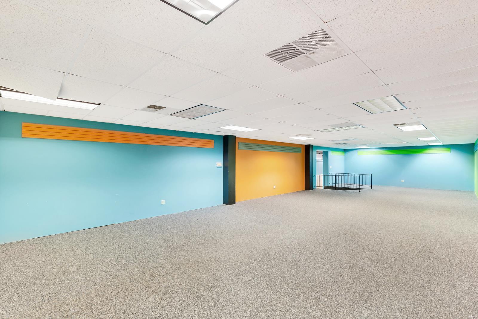 Mackenzie Tr - Commercial Sale