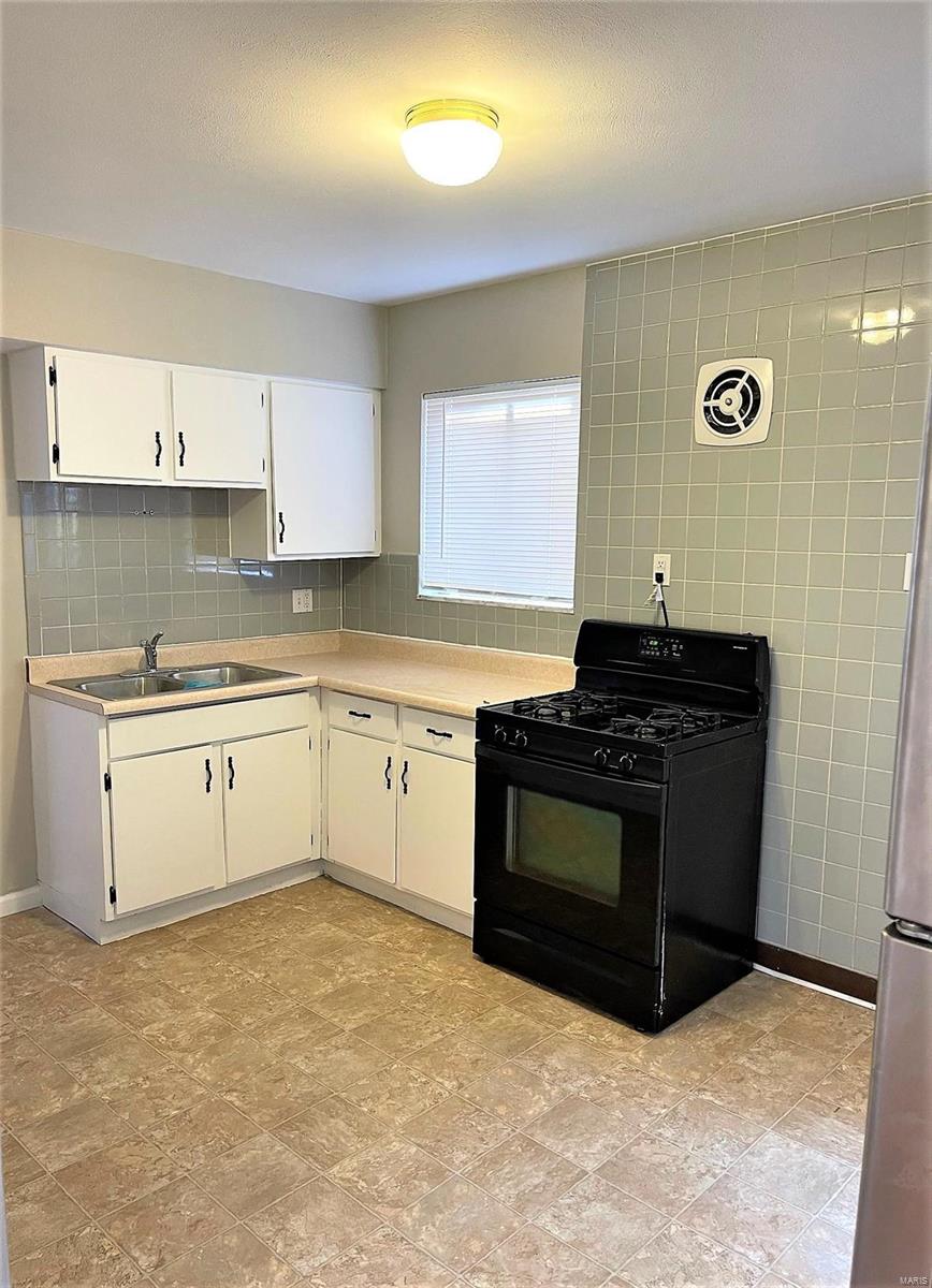 St Louis Commons Add - Residential