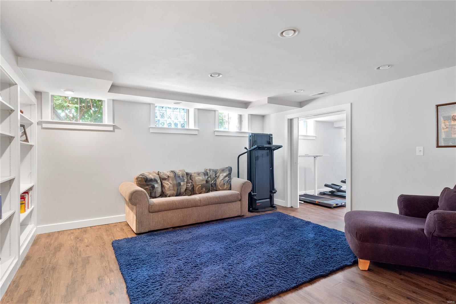 Meadowbrook Country Club Estates 3 - Residential