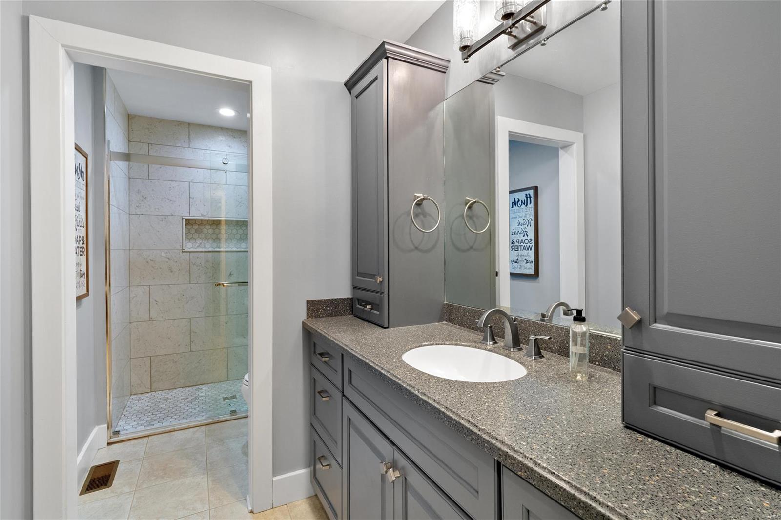 Meadowbrook Country Club Estates 3 - Residential