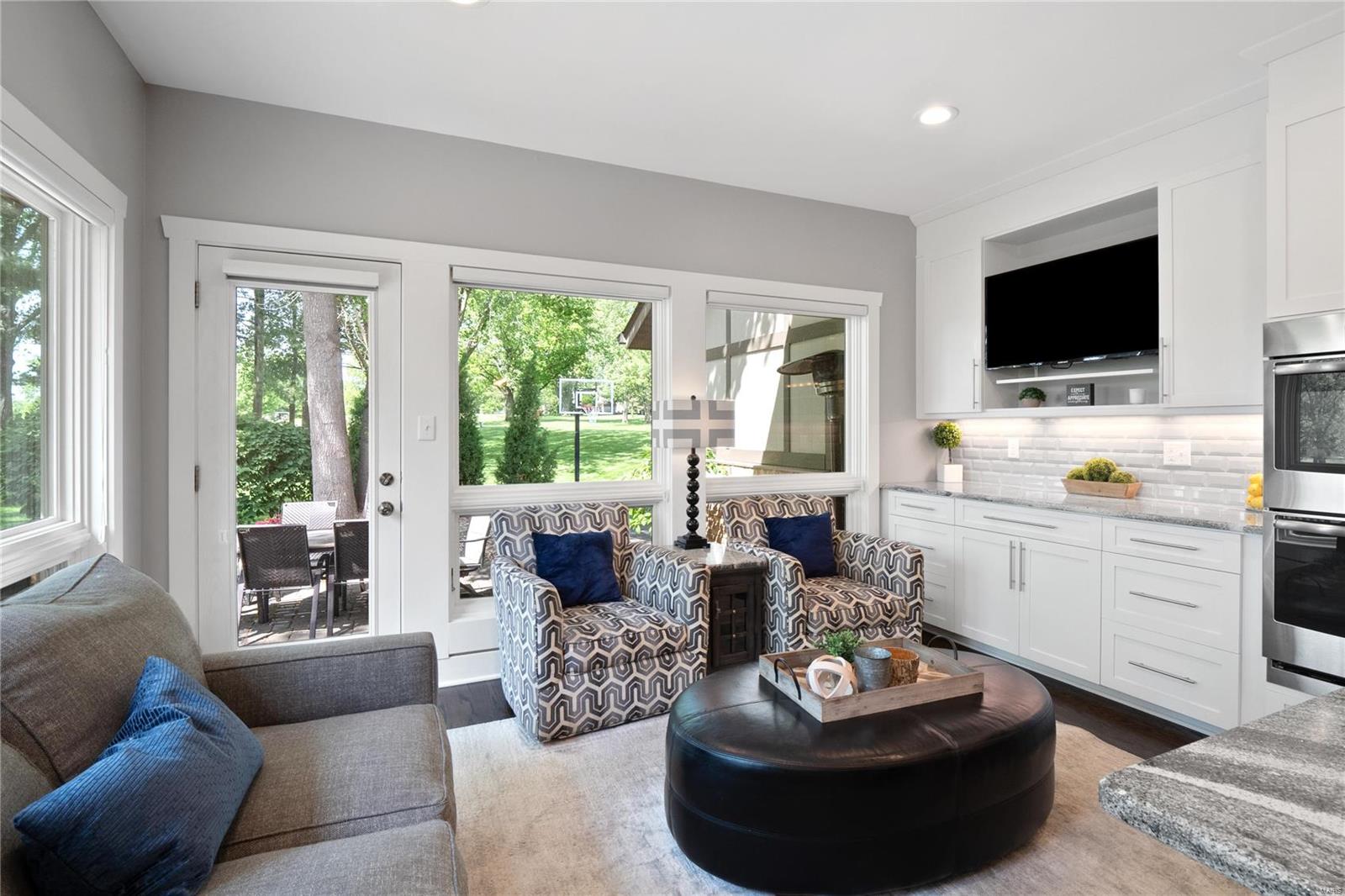 Meadowbrook Country Club Estates 3 - Residential