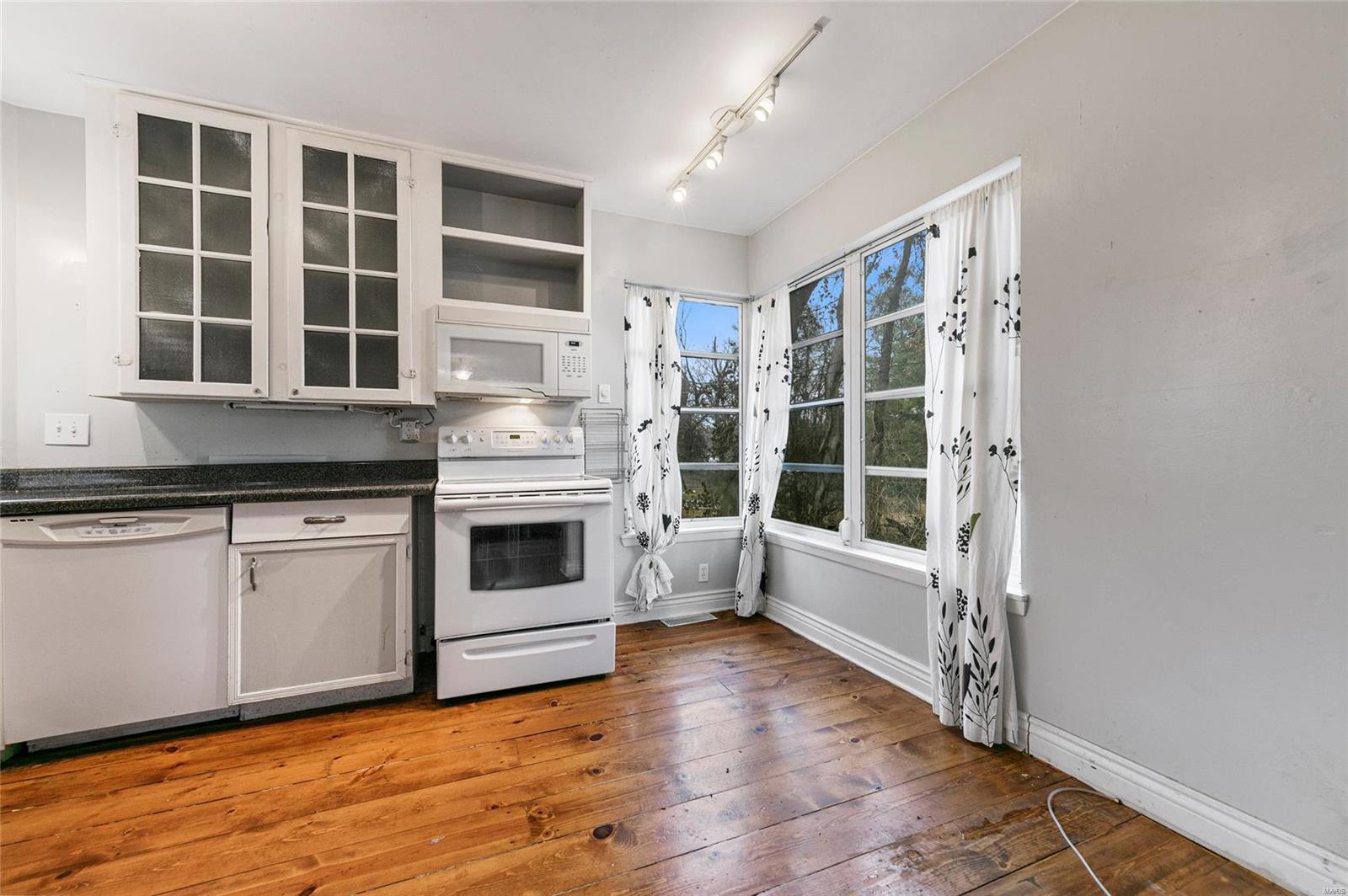 Larkin Place - Residential