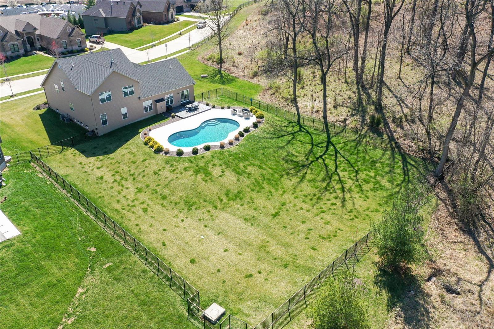 Arbors At Kehrs Mill - 2 - Residential