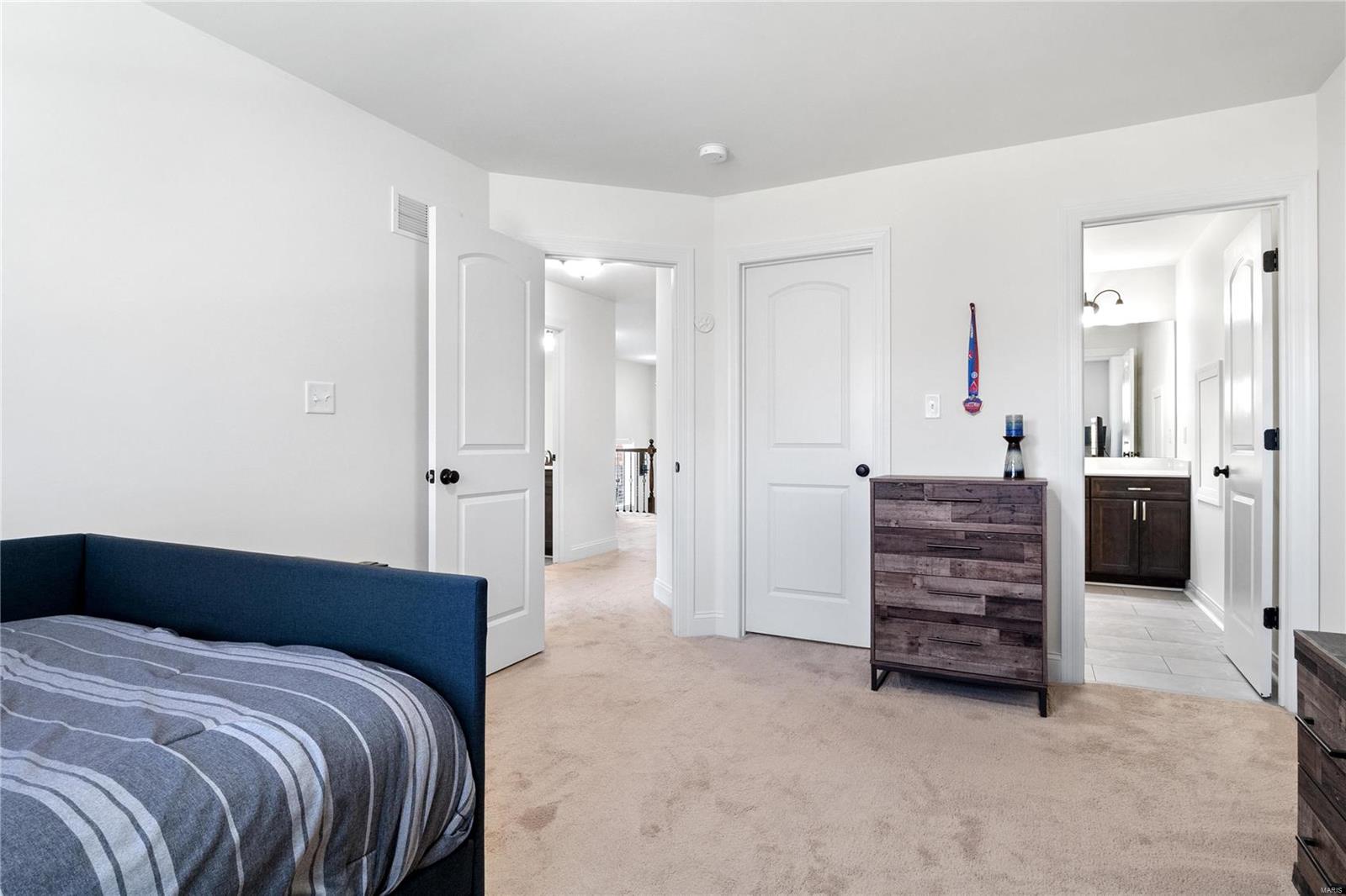 Arbors At Kehrs Mill - 2 - Residential