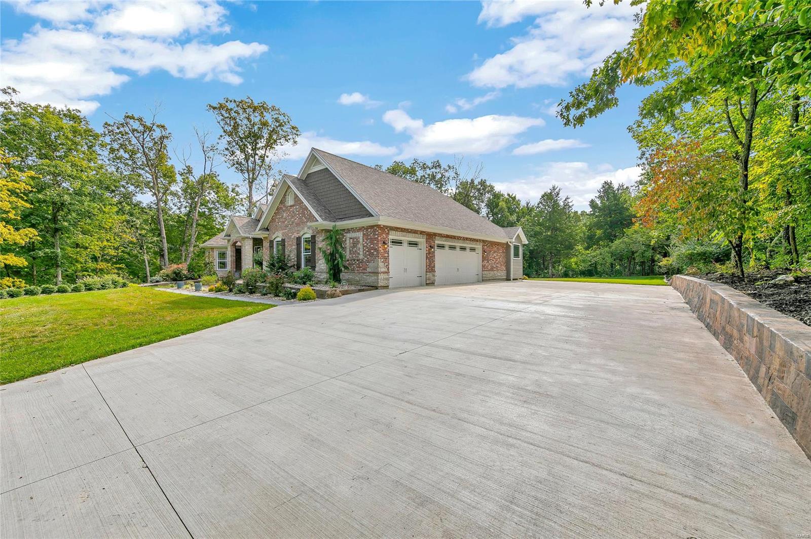 Crown Pointe Farms - Residential