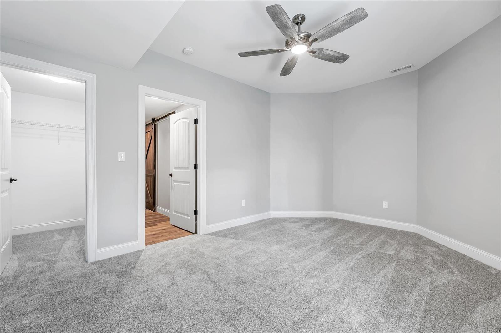 Crown Pointe Farms - Residential