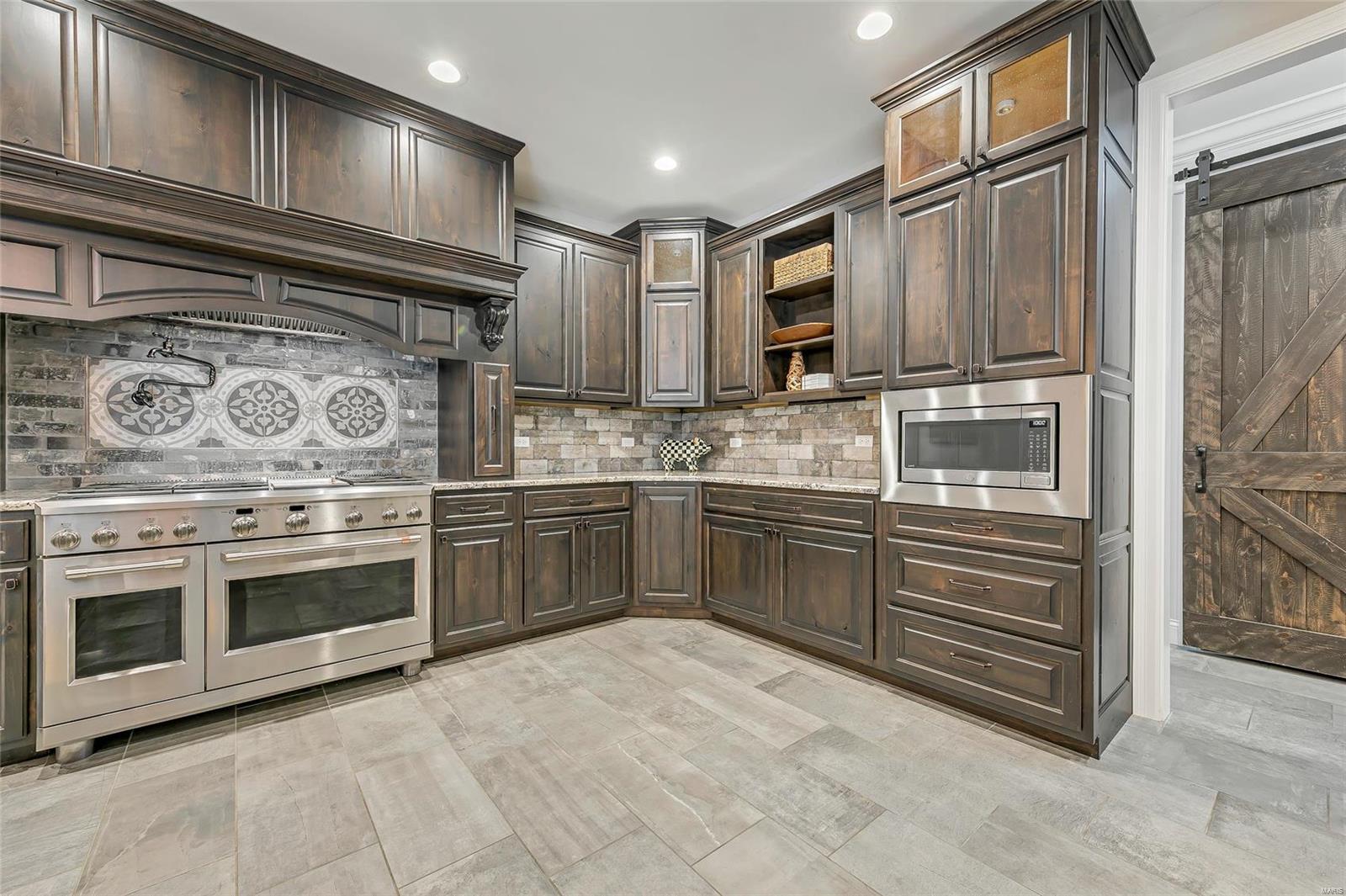 Crown Pointe Farms - Residential