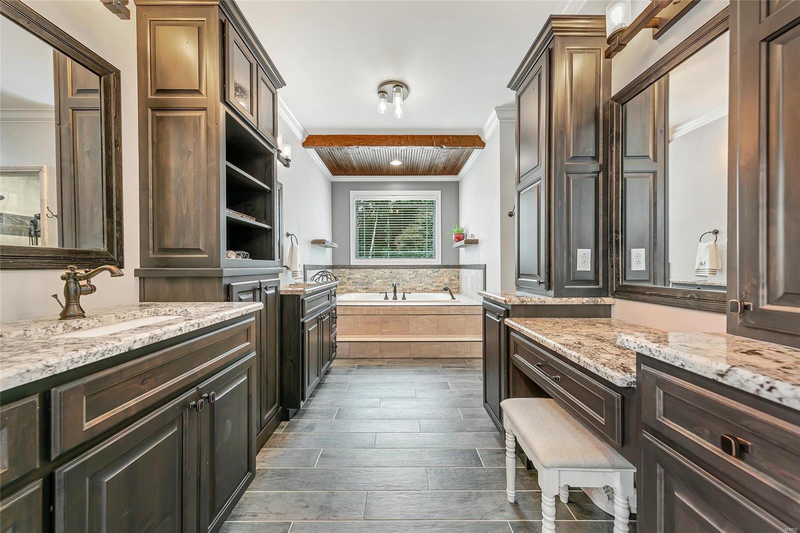 Crown Pointe Farms - Residential