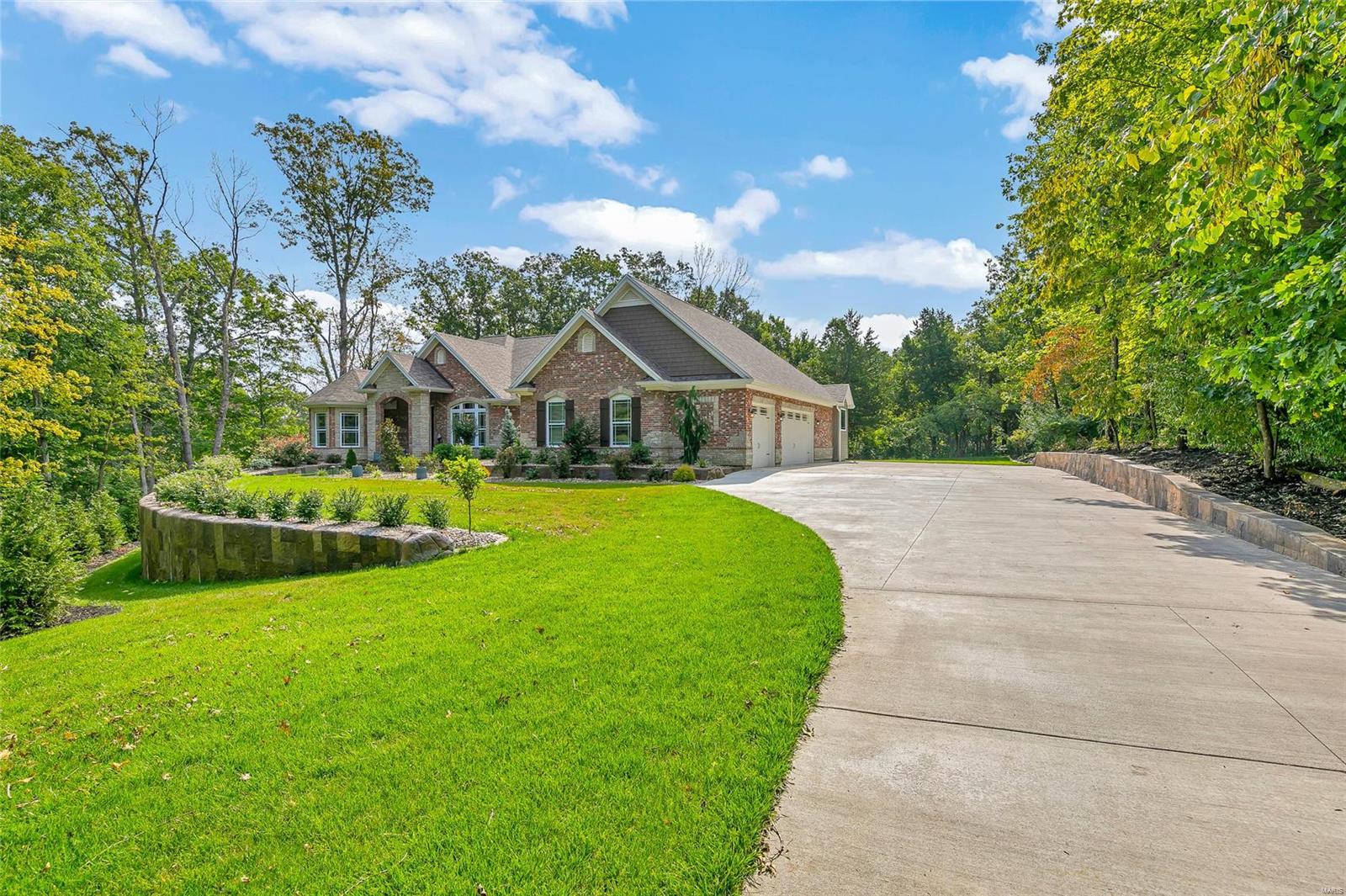 Crown Pointe Farms - Residential