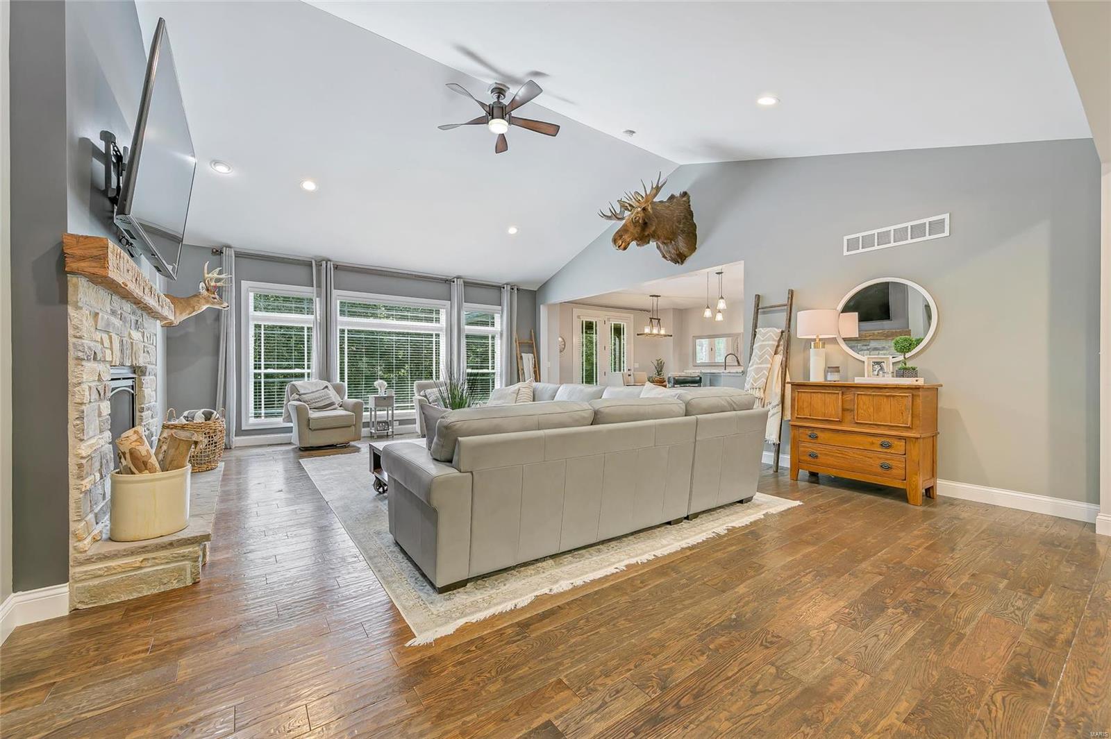 Crown Pointe Farms - Residential