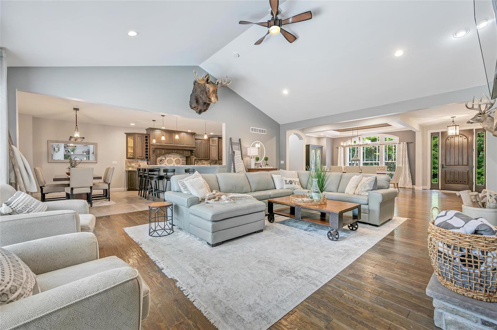 Crown Pointe Farms - Residential