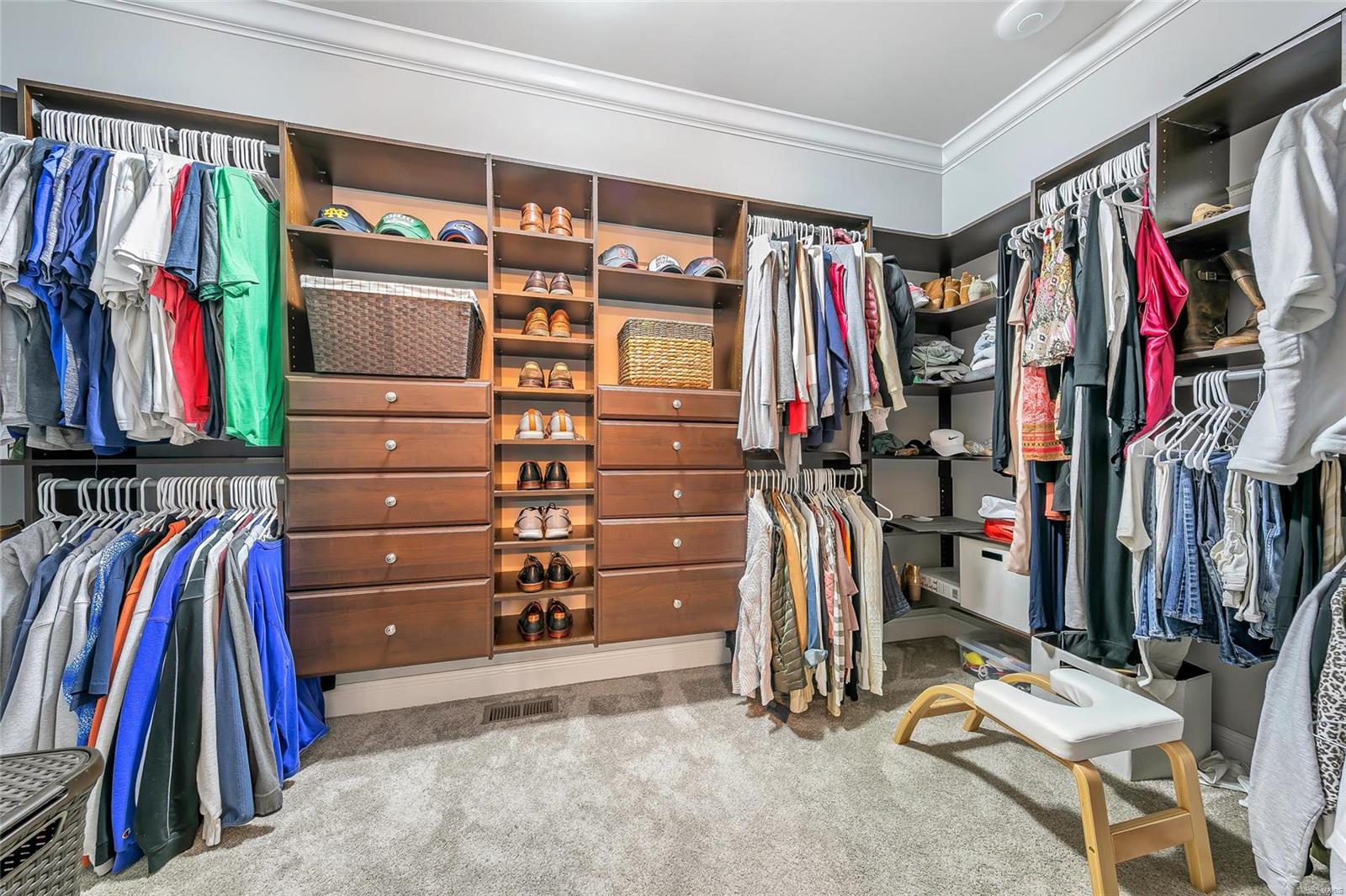 Crown Pointe Farms - Residential