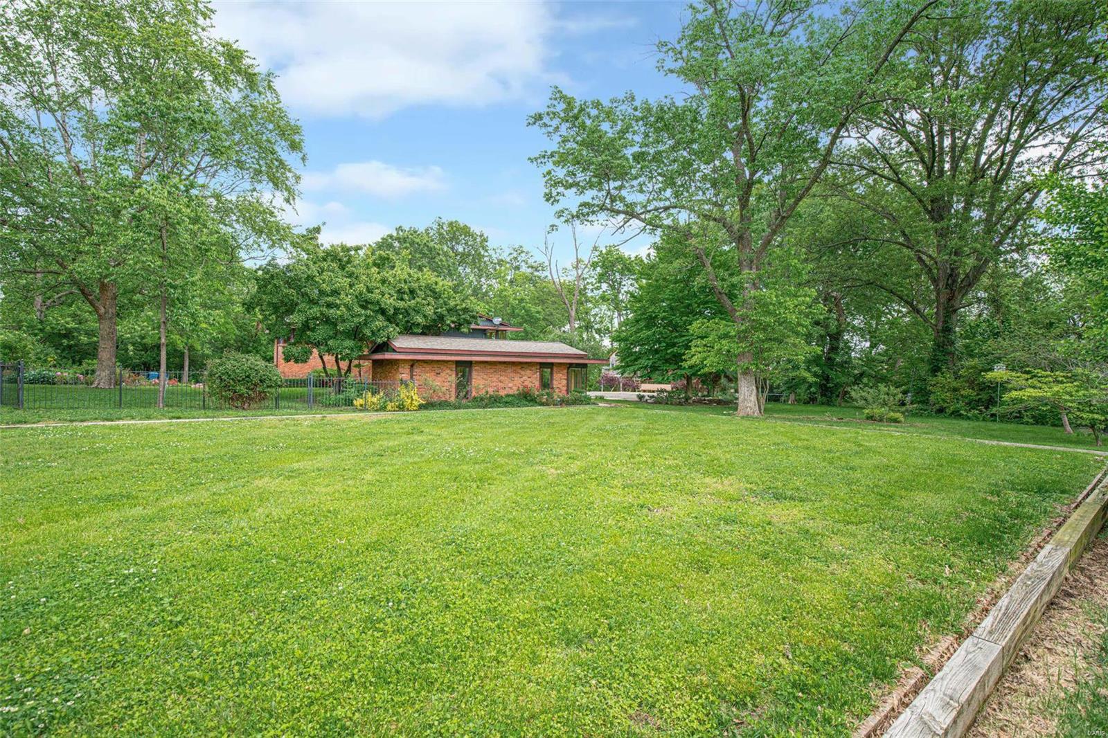 Mandalay Place - Residential