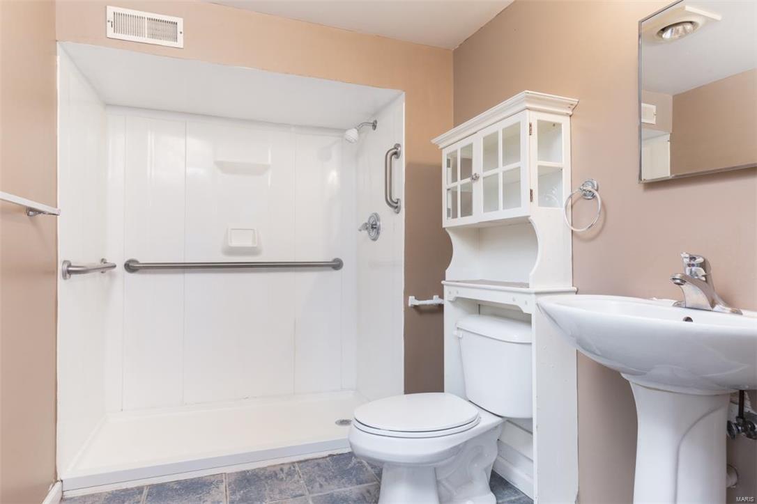 Crest Aire 6 - Residential