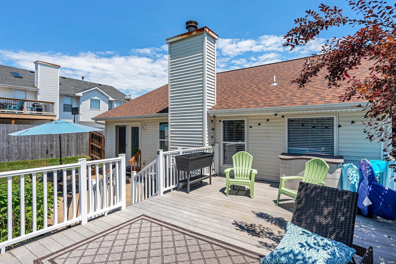 Country Crossing Manor - Residential