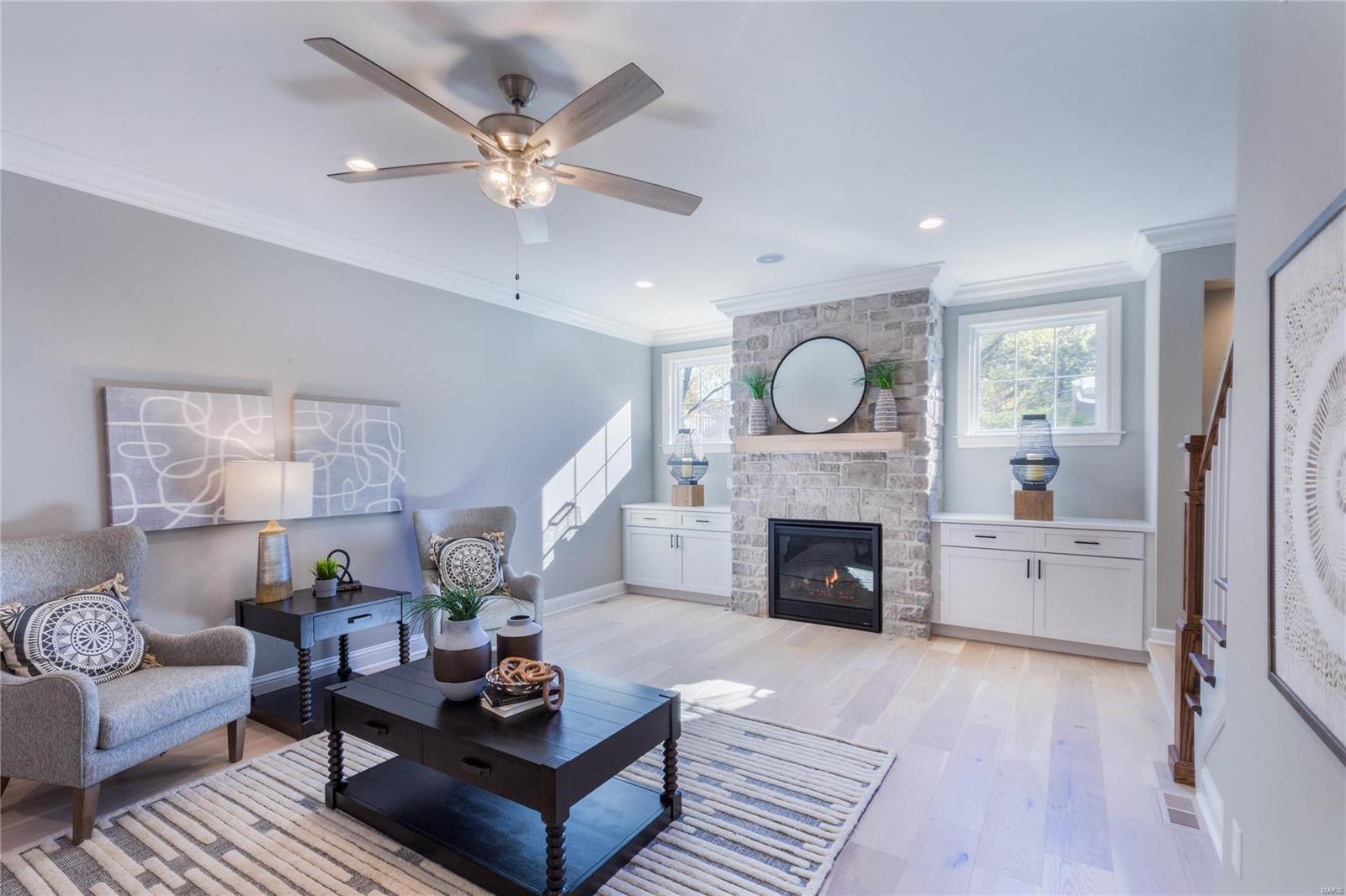 Des Peres Meadows - Residential