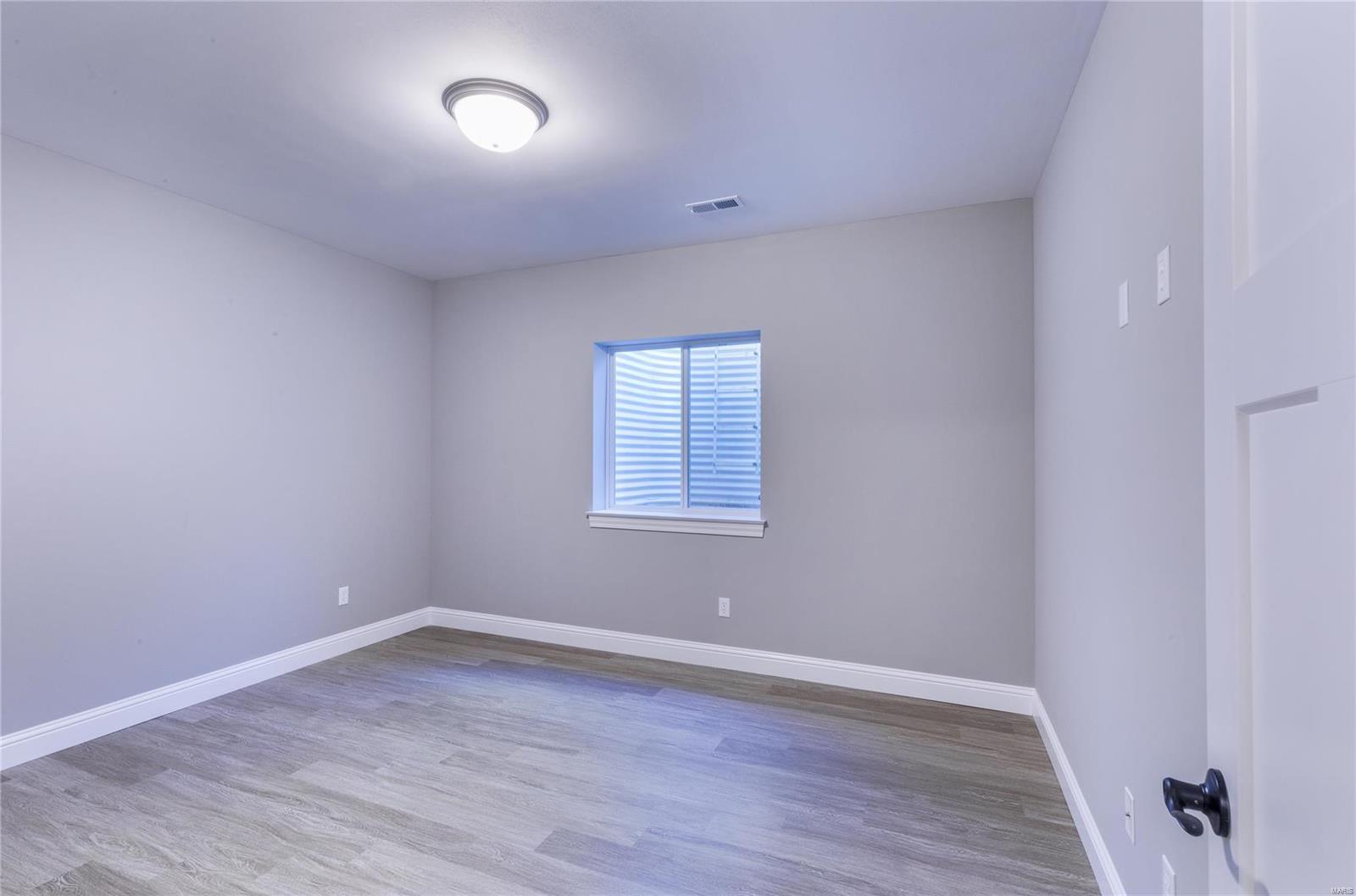 Des Peres Meadows - Residential