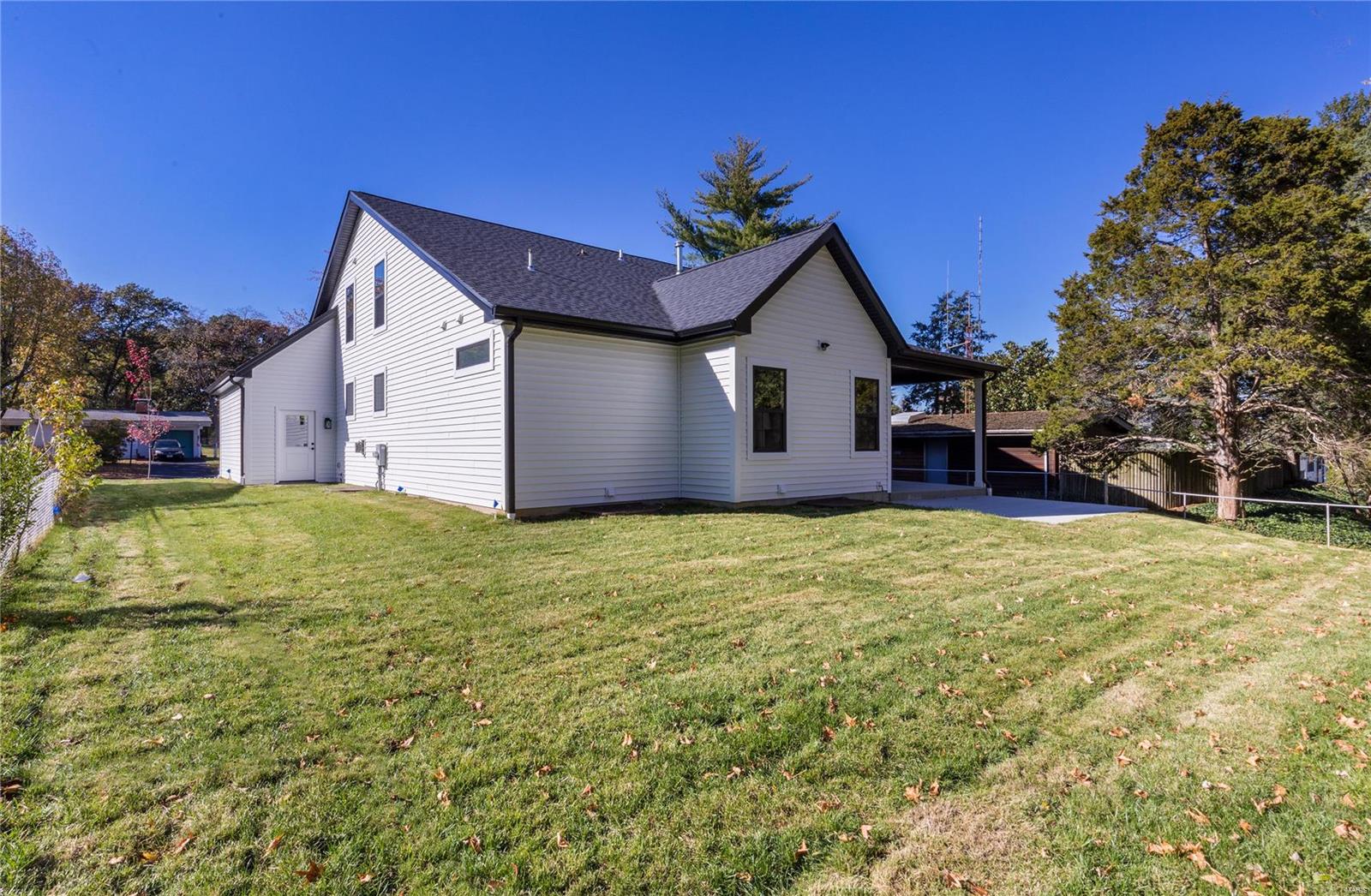 Des Peres Meadows - Residential