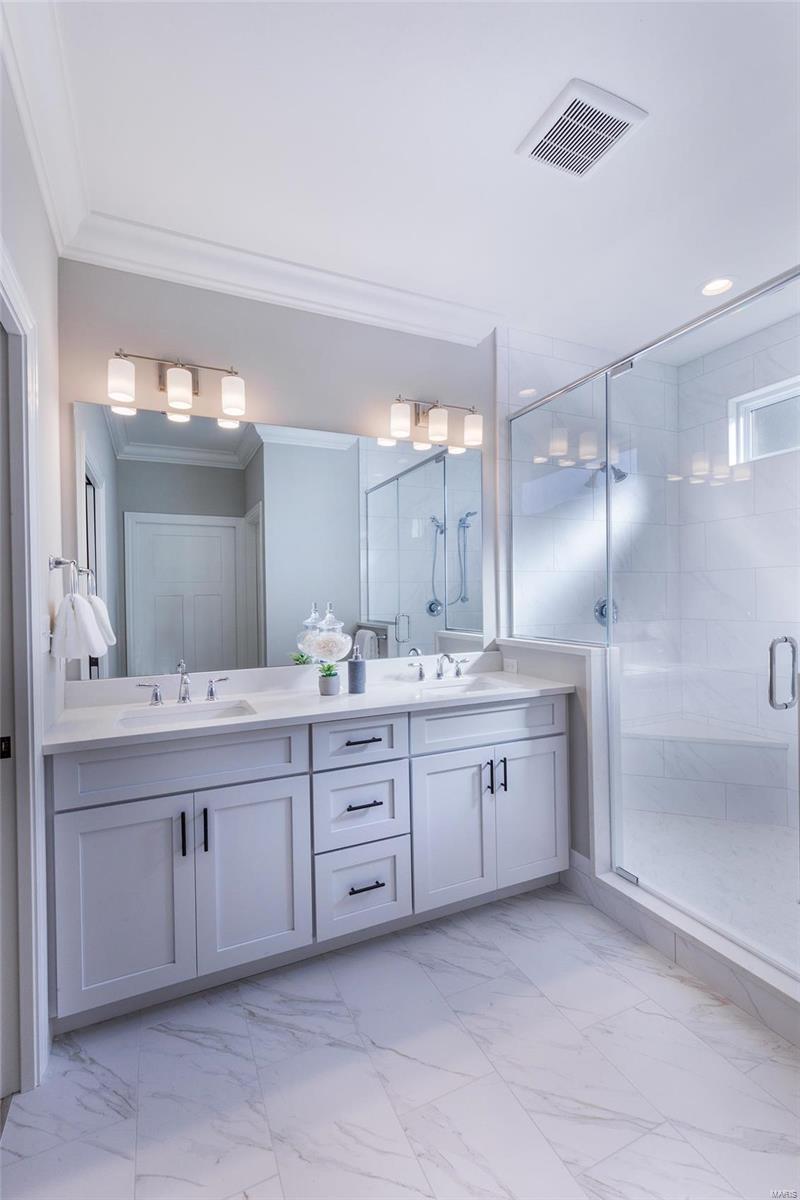 Des Peres Meadows - Residential