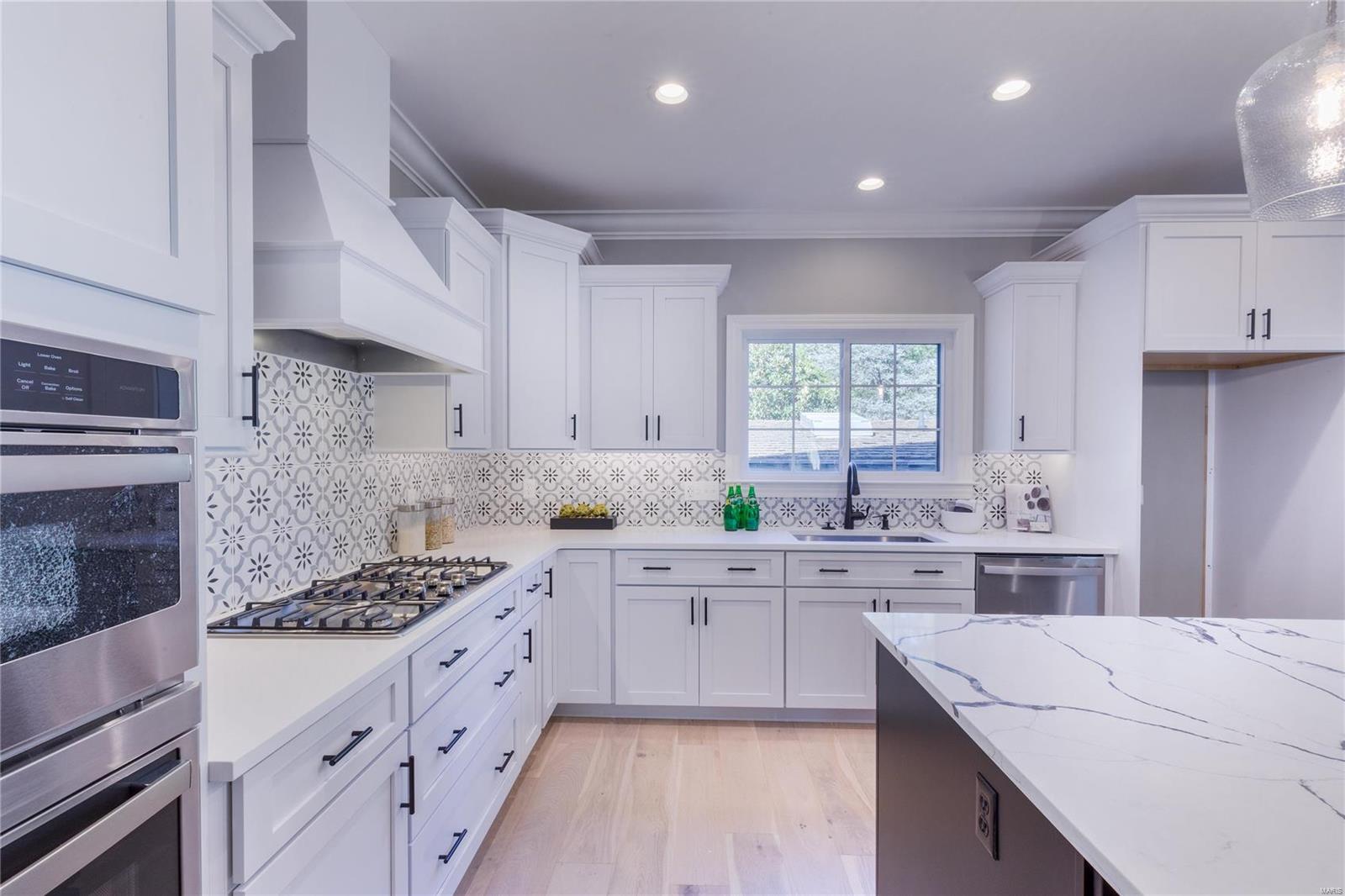 Des Peres Meadows - Residential