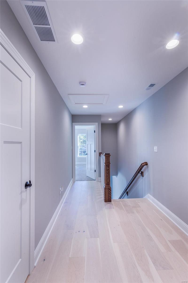 Des Peres Meadows - Residential