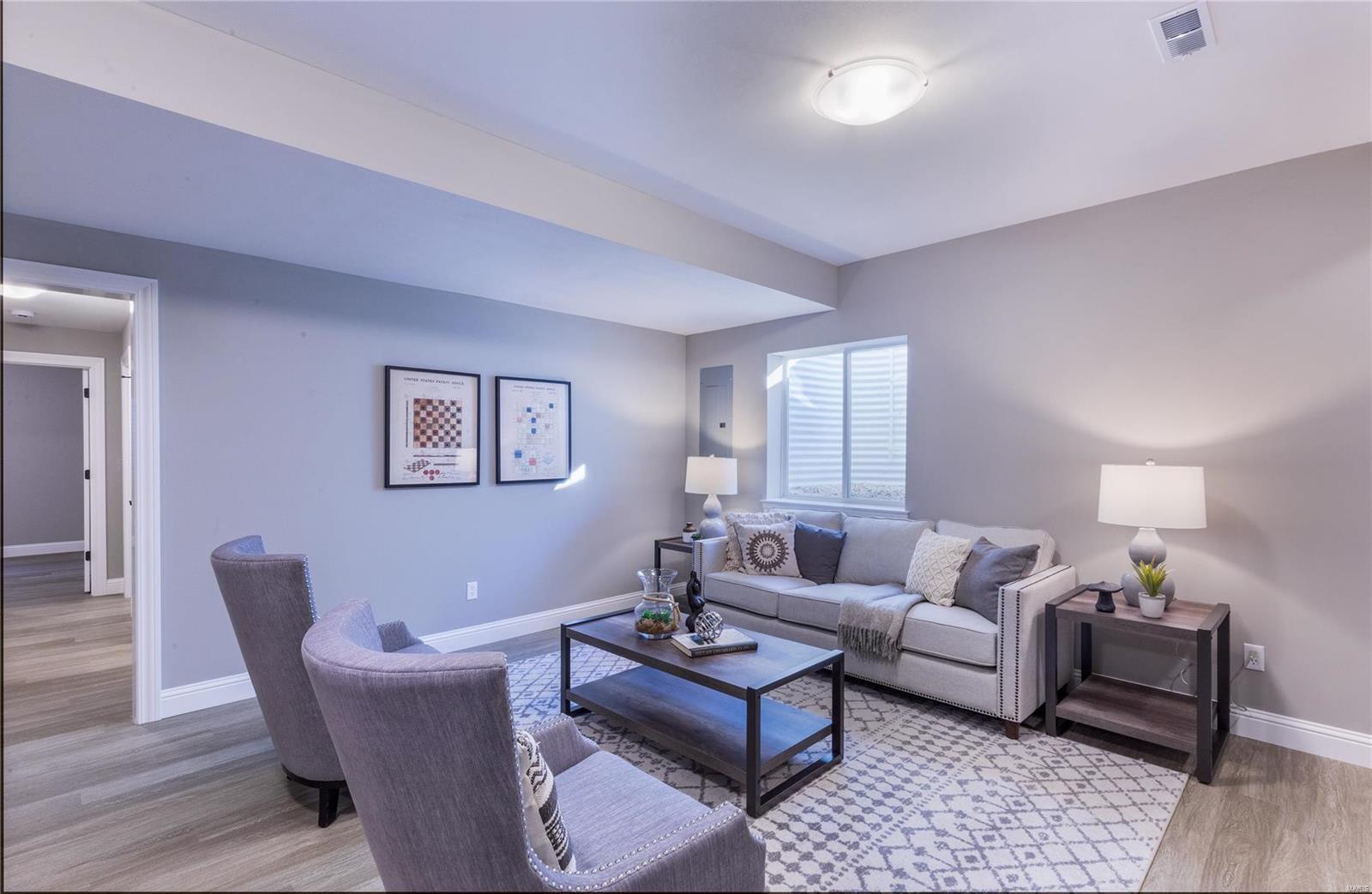 Des Peres Meadows - Residential